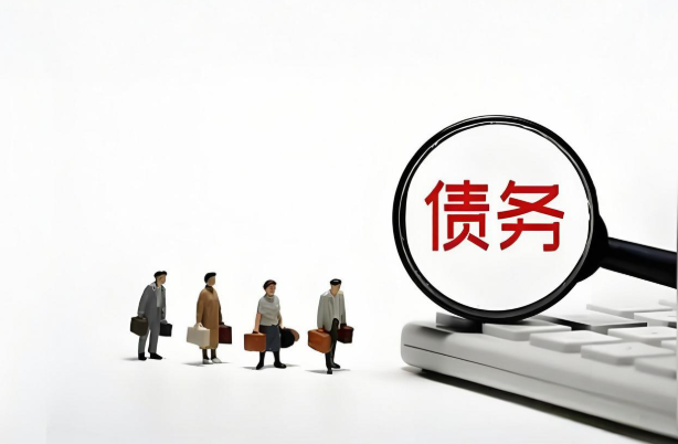 女人被汽车公司的男朋友骗80万，应该如何要回？