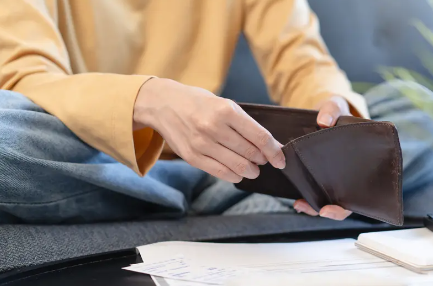 如何合法查找欠款人资产？